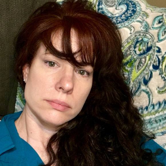 Meet your Posher, Suzanne - Picture 1 of 1